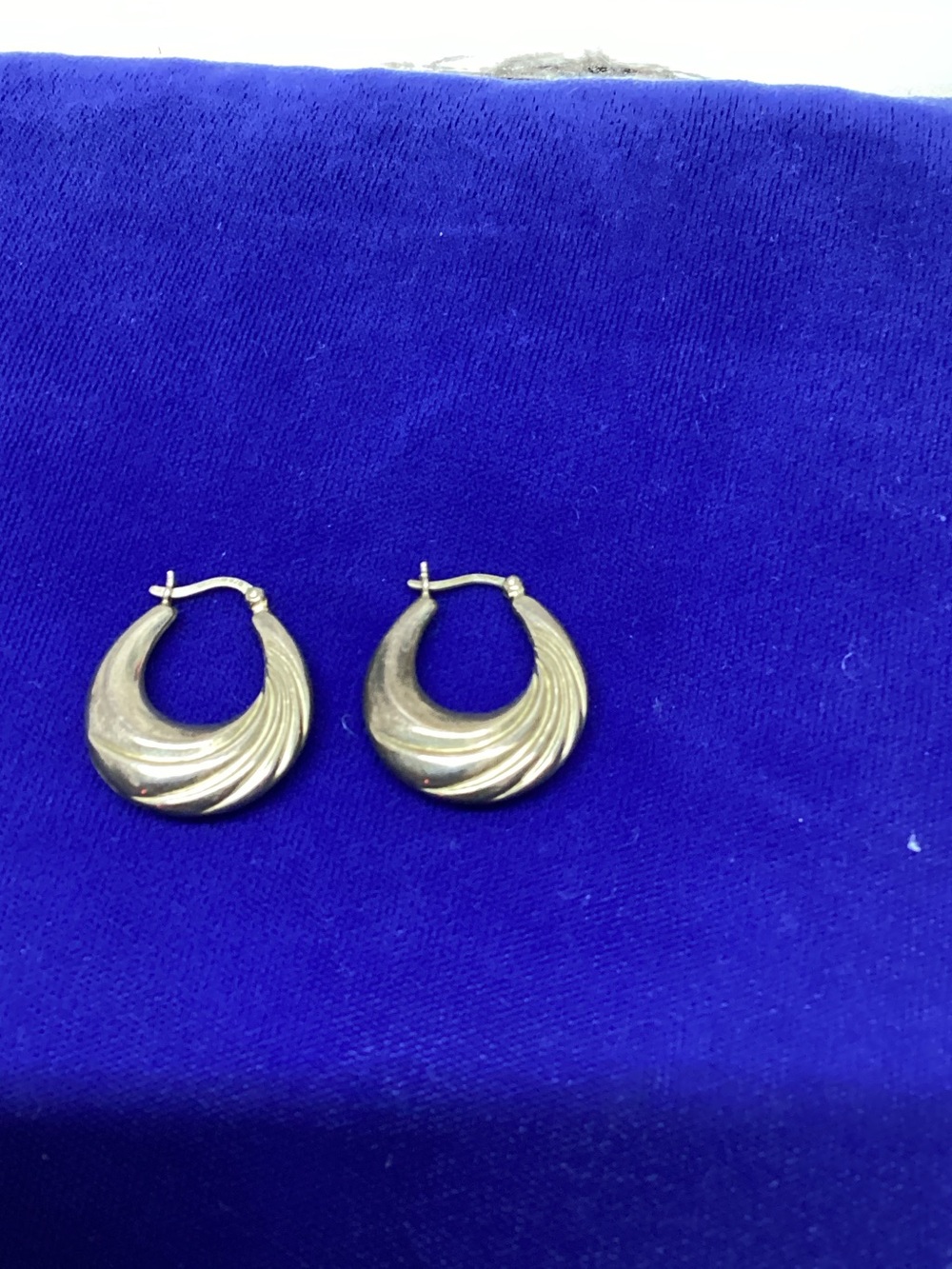 Classic Swirl Hoop Earrings - 925 silver